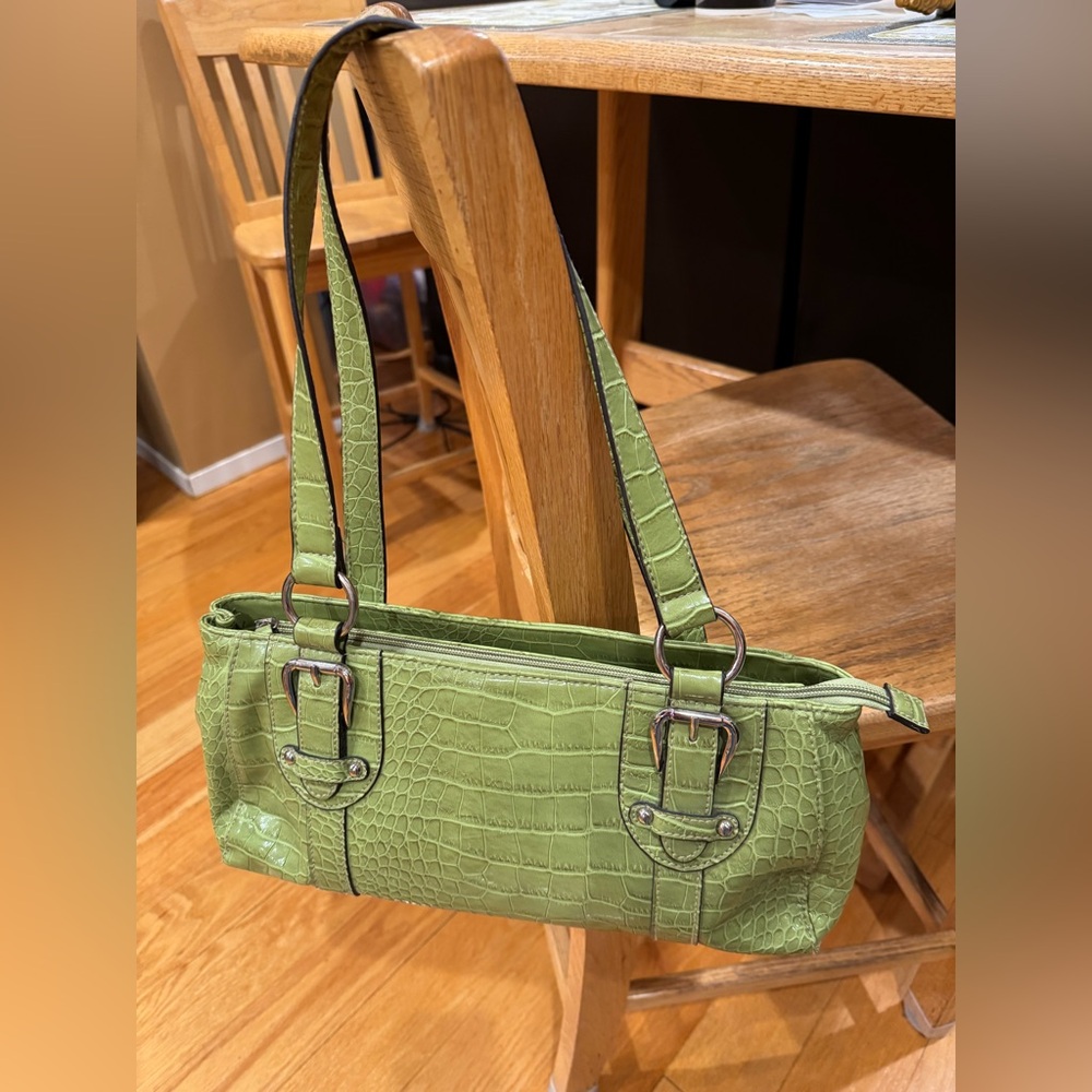 Croft & Barrow Faux Green Crocodile-Embossed Shoulder Bag 3 pouches with zipper